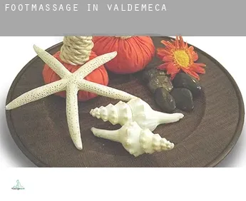 Foot massage in  Valdemeca
